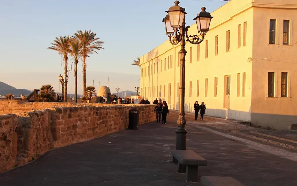 Residence Buganvillea Alghero 3*,